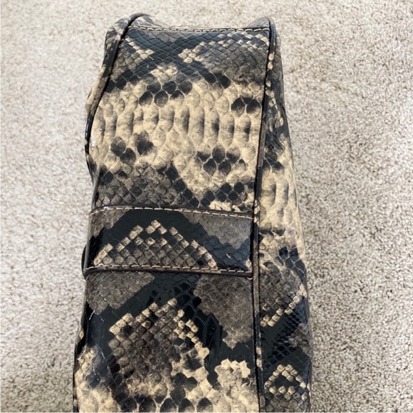 DANA BUCHMAN FAUX SNAKE SKIN EMBOSSED HOBO SHOULDER BAG - Picture 6 of 12